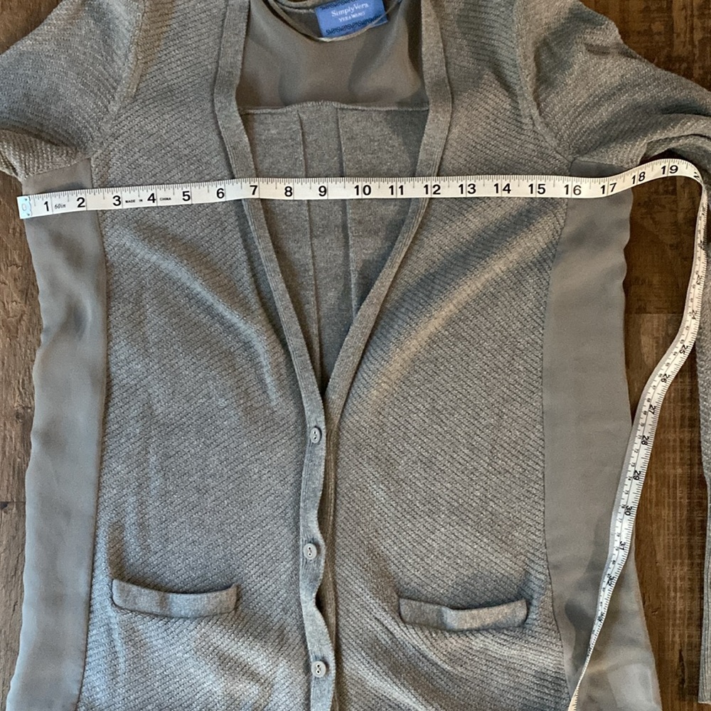 Cardigan - Picture 4 of 10